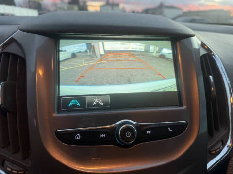 2017 Chevrolet Cruze LT Auto