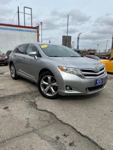 2015 Toyota Venza for sale at AutoBank in Chicago IL