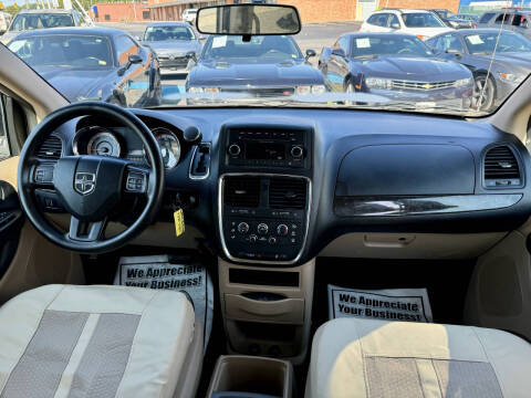 2014 Dodge Grand Caravan SE