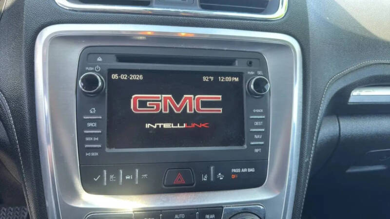 2016 GMC Acadia SLT-1