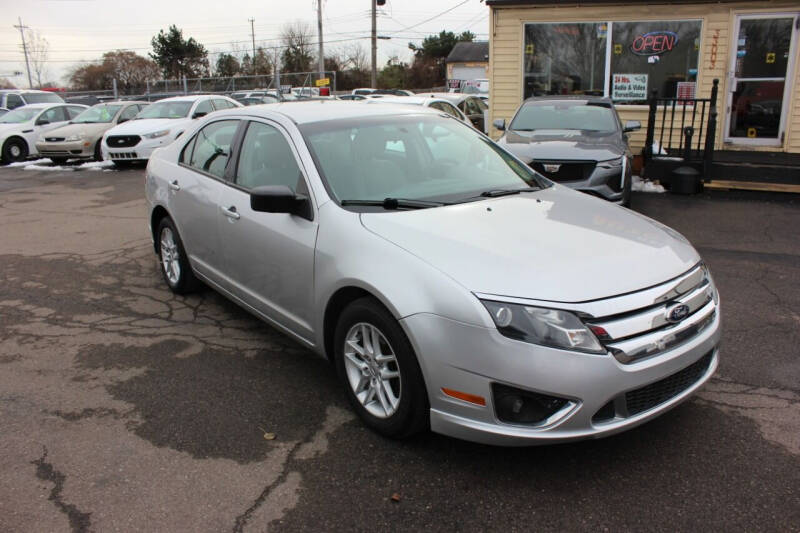 2012 Ford Fusion S