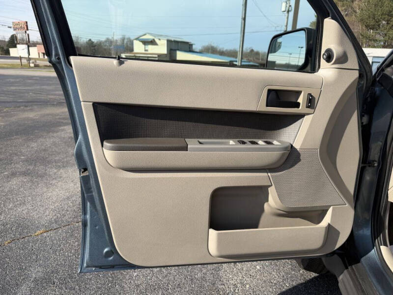 2011 Ford Escape XLT