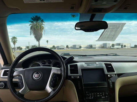 2011 Cadillac Escalade ESV Premium