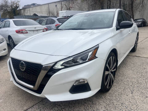 2022 Nissan Altima 2.5 SR