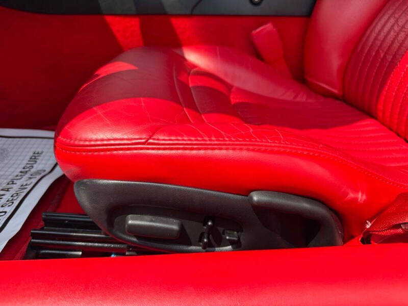 2004 Chevrolet Corvette