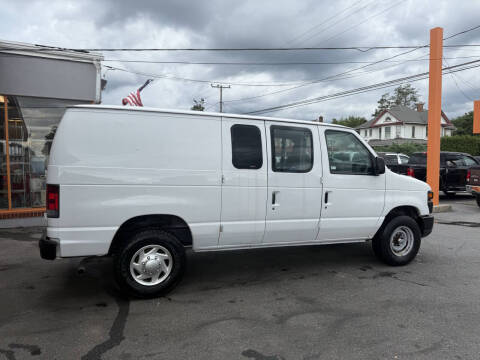 2012 Ford E-Series E-250
