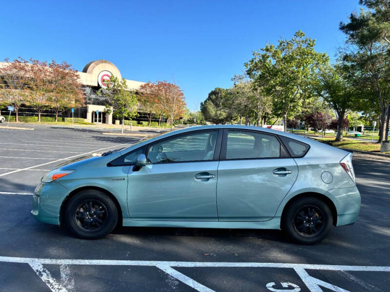2013 Toyota Prius Three