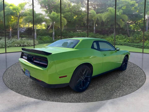 2023 Dodge Challenger SXT