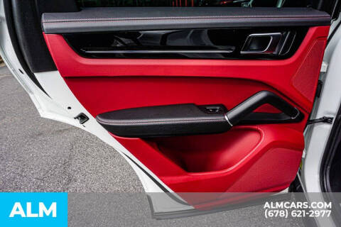 2023 Porsche Cayenne