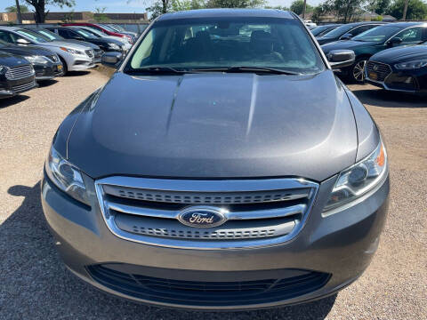 2011 Ford Taurus for sale at Good Auto Company LLC in Lubbock TX