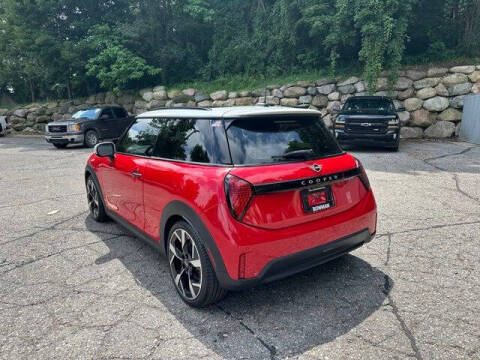 2025 MINI Hardtop 2 Door