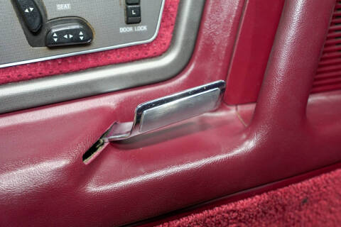 1990 Lincoln Mark VII LSC
