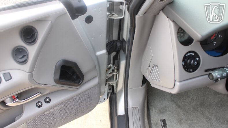1999 Buick Riviera Supercharged
