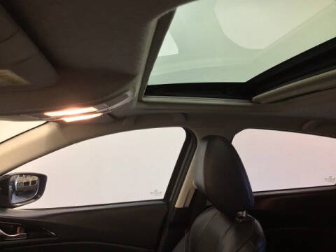 2016 Mazda MAZDA3 s Grand Touring