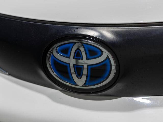 2023 Toyota Sienna LE 8-Passenger
