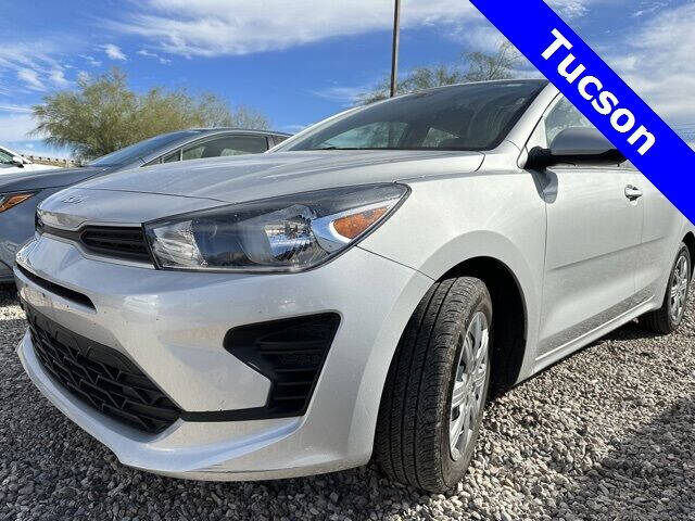 2022 Kia Rio S's photo