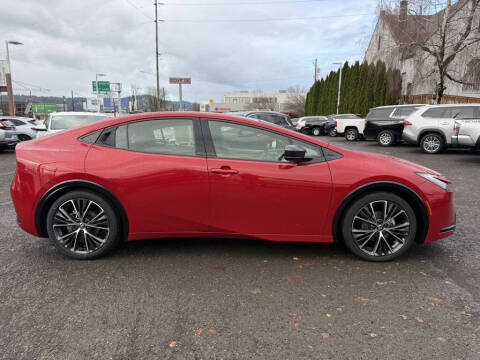 2024 Toyota Prius XLE