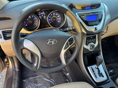 2012 Hyundai Elantra GLS