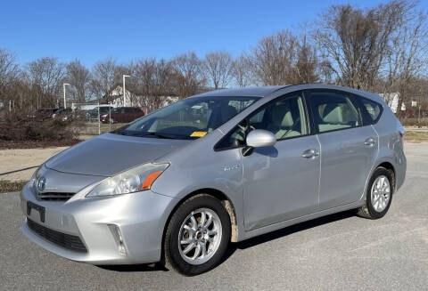 2013 Toyota Prius v for sale at Route 10 Motors LLC in Plainville CT