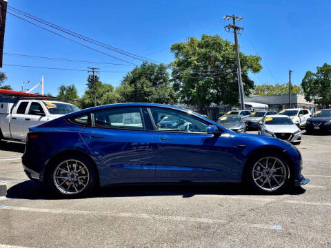 2022 Tesla Model 3 Long Range