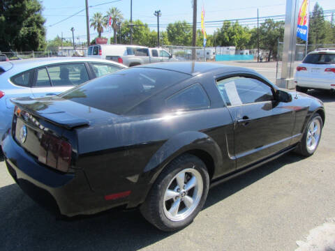 2007 Ford Mustang V6 Premium