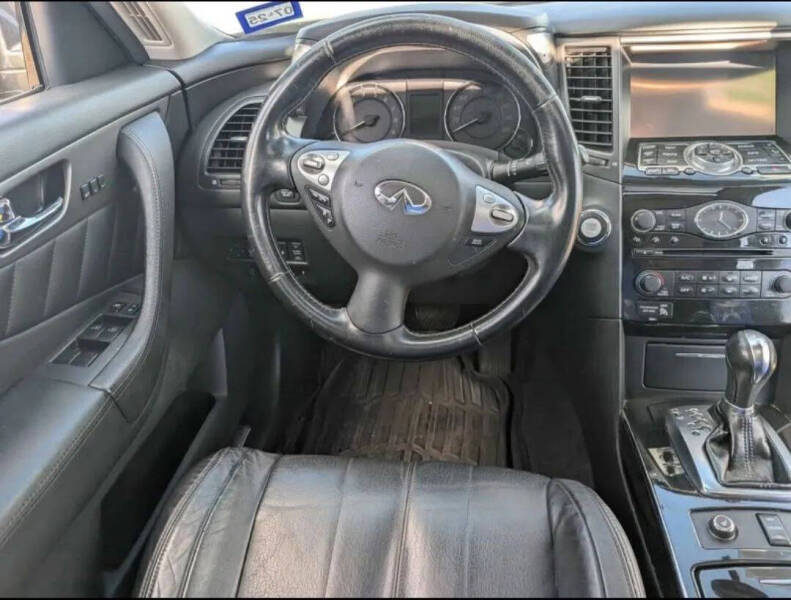 2014 Infiniti QX70