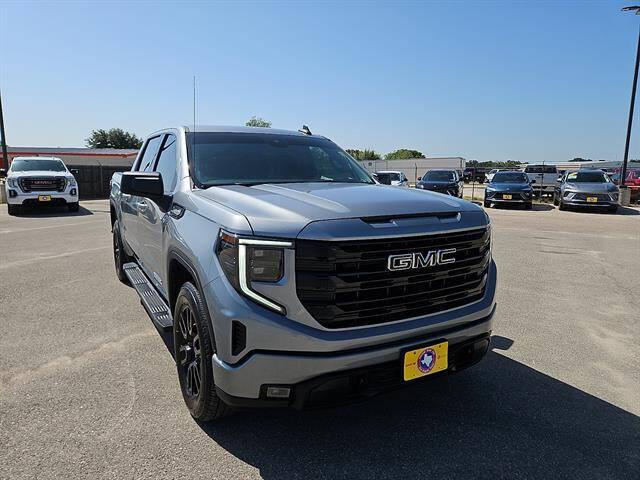 2024 GMC Sierra 1500 Elevation