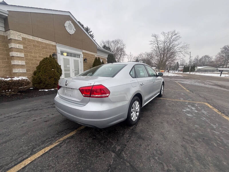 2014 Volkswagen Passat 1.8T Wolfsburg Edition PZEV