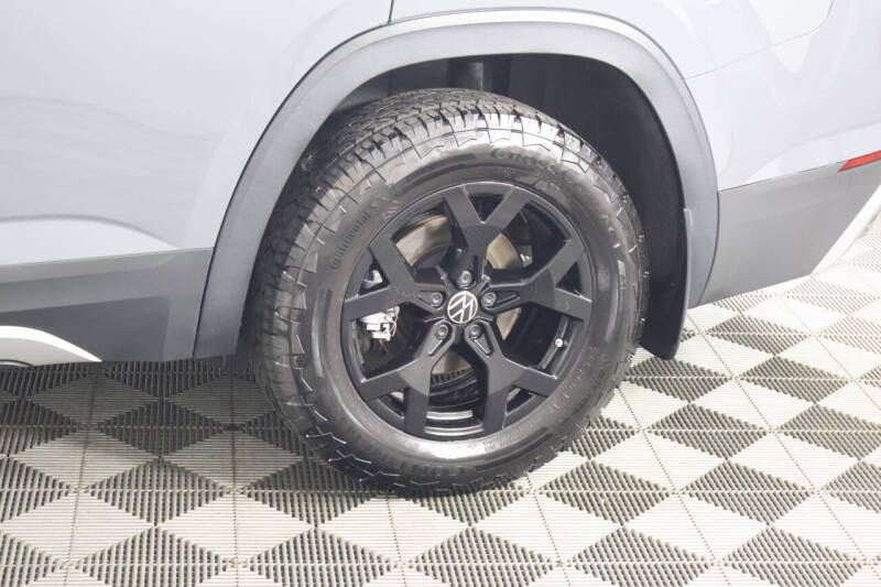 2024 Volkswagen Atlas Peak Edition SEL 4Motion