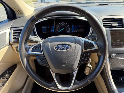 2015 Ford Fusion SE
