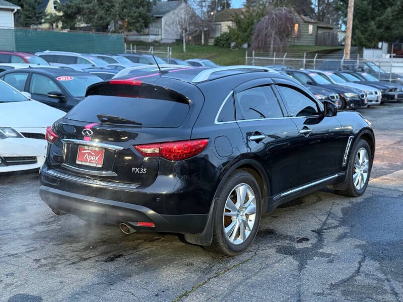 2012 Infiniti FX35
