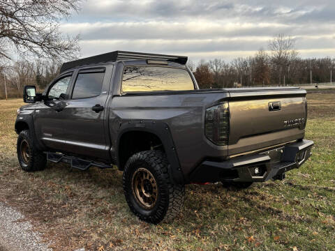 2014 Toyota Tundra SR5