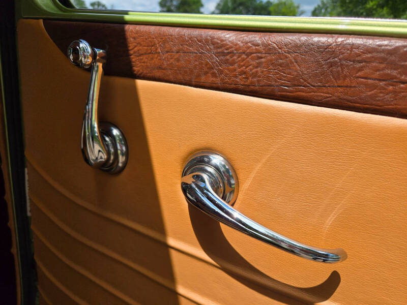 1930 Dodge 5-Window Coupe