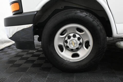 2023 Chevrolet Express 2500