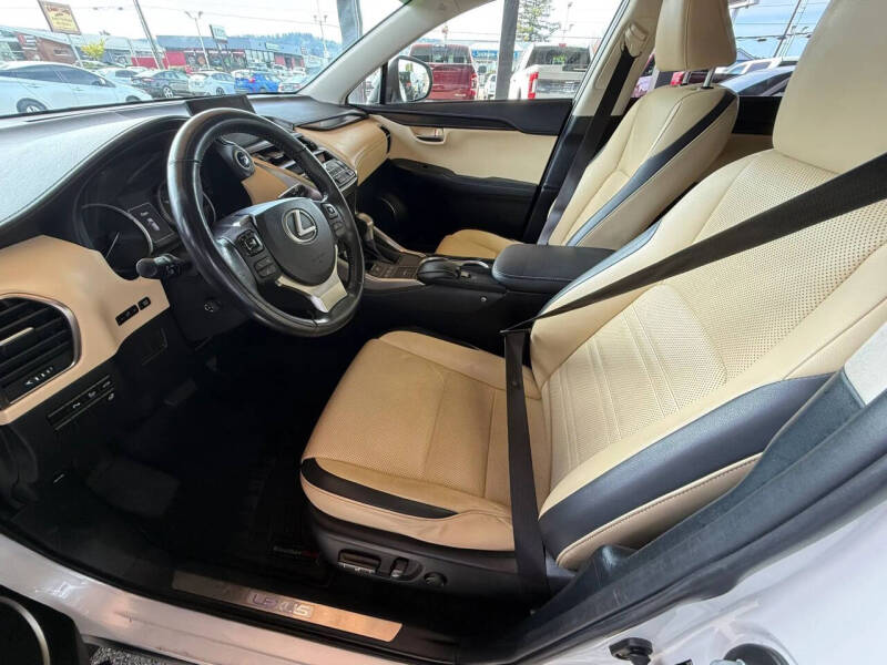 2015 Lexus NX 300h