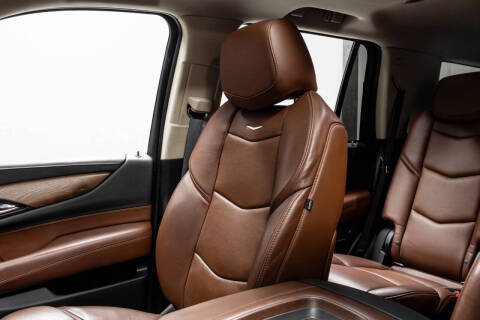 2020 Cadillac Escalade Luxury