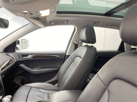 2015 Audi Q5 2.0T quattro Premium Plus