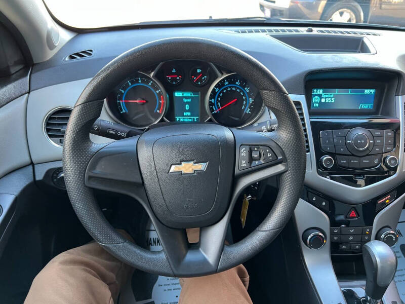 2014 Chevrolet Cruze LS Auto