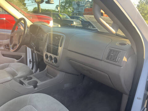 2003 Ford Explorer XLT