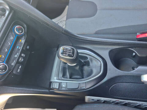 2019 Hyundai Veloster 2.0L