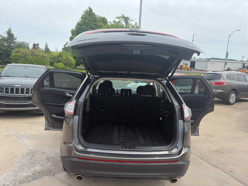 2015 Ford Edge SE