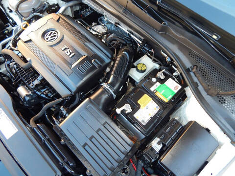 2016 Volkswagen Golf TSI SE