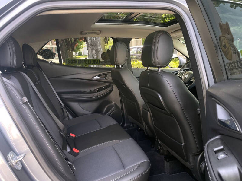 2022 Buick Encore GX Select