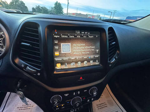2017 Jeep Cherokee Latitude