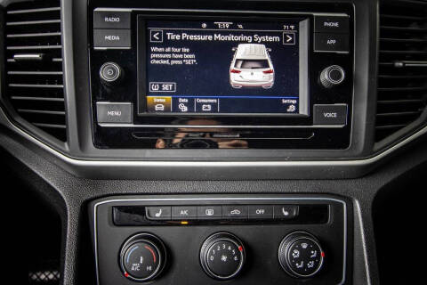 2023 Volkswagen Atlas Cross Sport SE