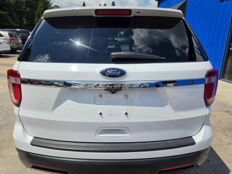 2018 Ford Explorer