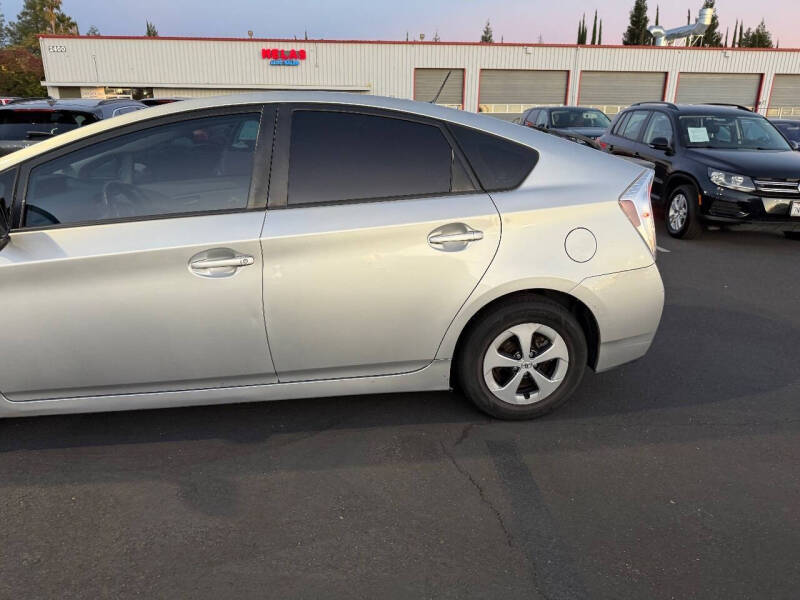 2012 Toyota Prius Two
