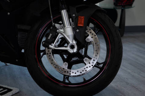 2024 BMW S 1000 RR
