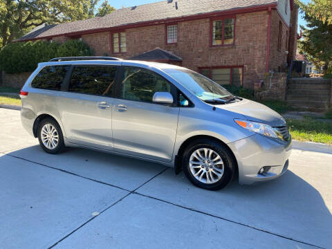 2014 Toyota Sienna for sale at Elite Motors in Bellevue NE