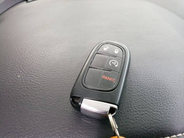 2015 RAM 1500 Laramie